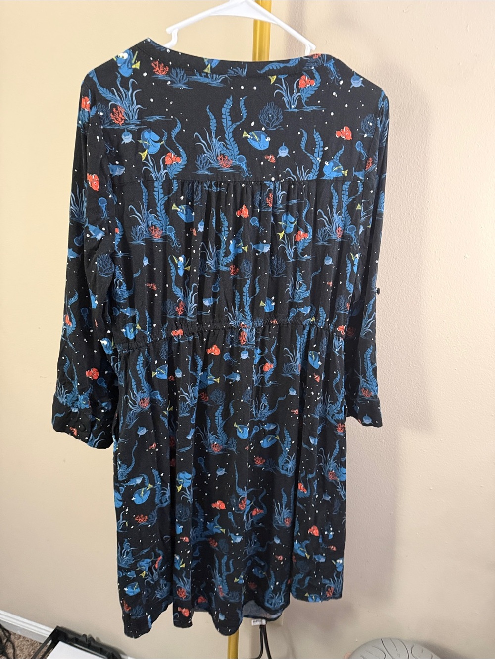 Disney Pixar Finding Nemo Women's Cargo Dress 1X Bounding Disney World - Picture 8 of 8